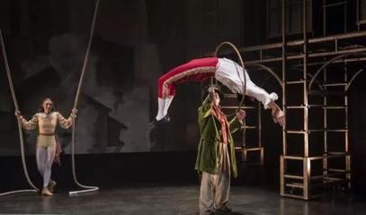 光影編織的舞臺(tái)詩篇 舞臺(tái)燈光設(shè)計(jì)的藝術(shù)與技術(shù)